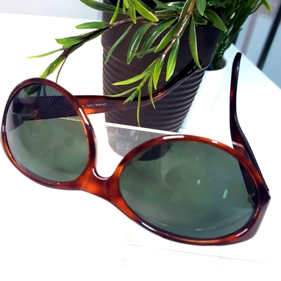 🔻🔻DKNY KIDS☆Tortoise Small Sunglasses - Picture 4 of 6